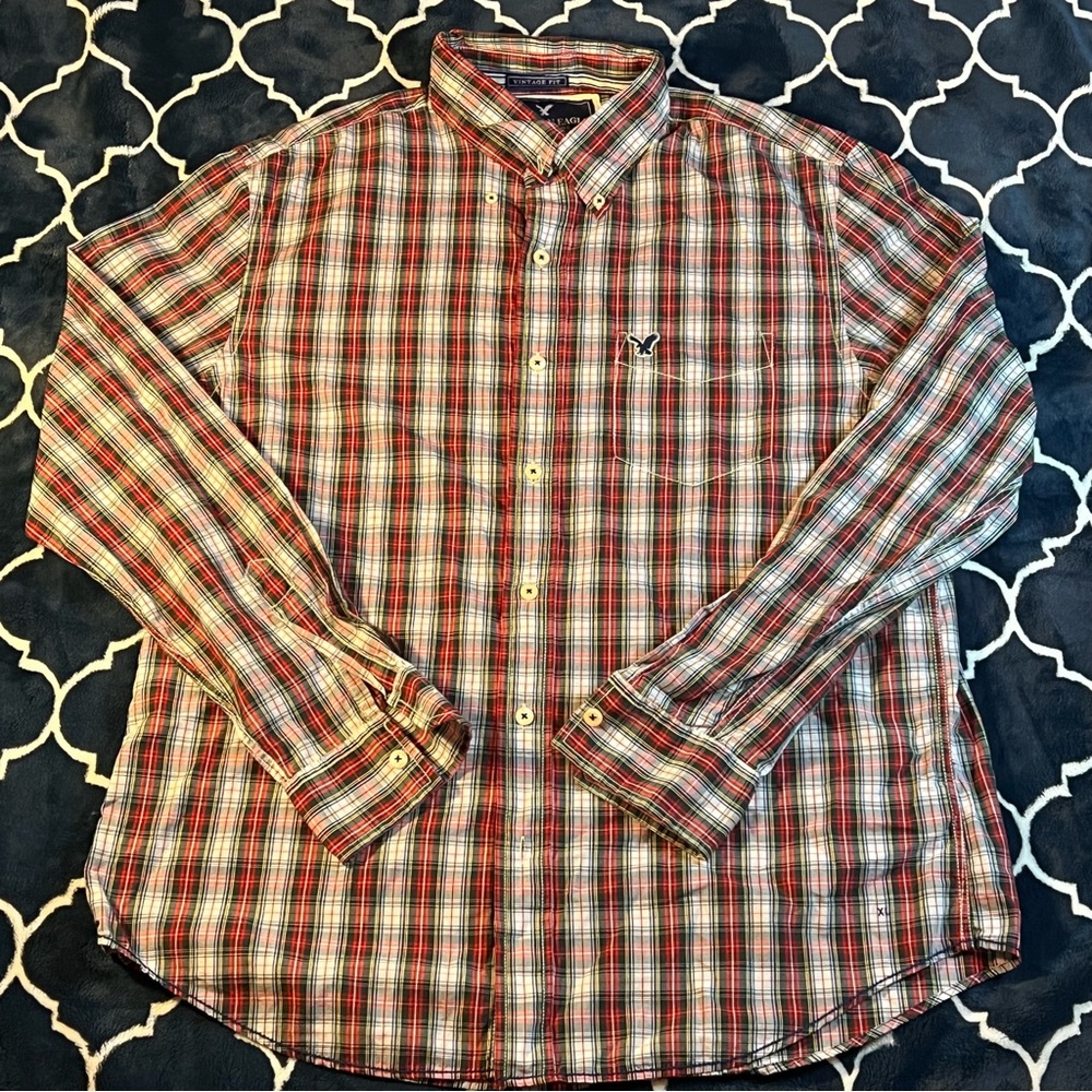 American Eagle Men's Plaid Button-Down Shirt